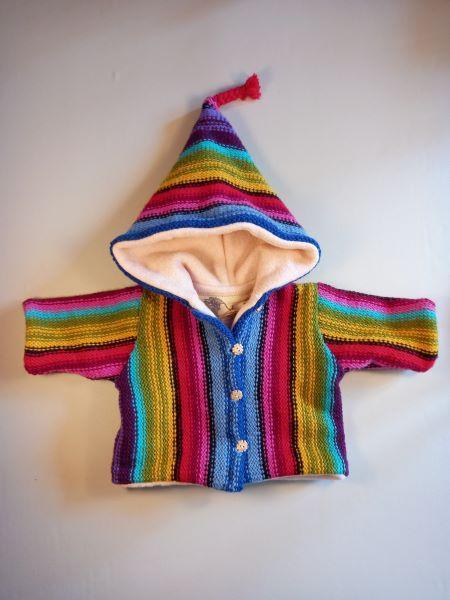 Gilet tricoté mains pour bébé